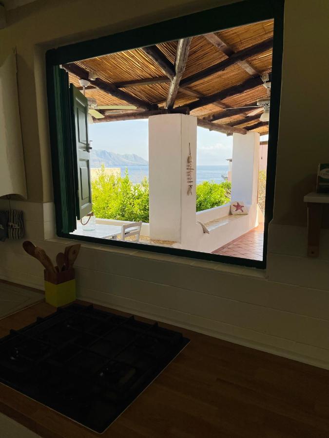 Villa Pomelia, Villa Nel Corso Di Santa Marina Salina A 50 Mt Dal Mare Exteriör bild