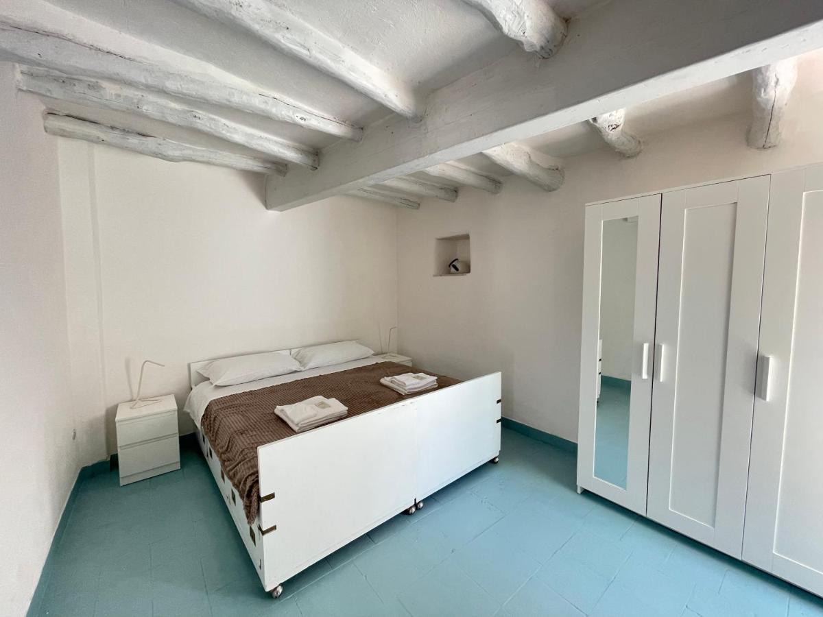 Villa Pomelia, Villa Nel Corso Di Santa Marina Salina A 50 Mt Dal Mare Exteriör bild
